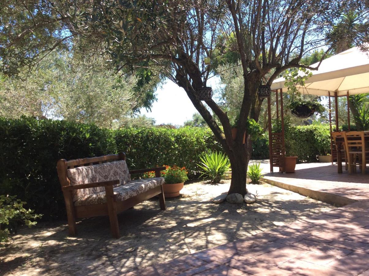 Kefalonia Apartments - Marias Studios - 2 Bedroom Apartment In Orchard, Spartia Экстерьер фото